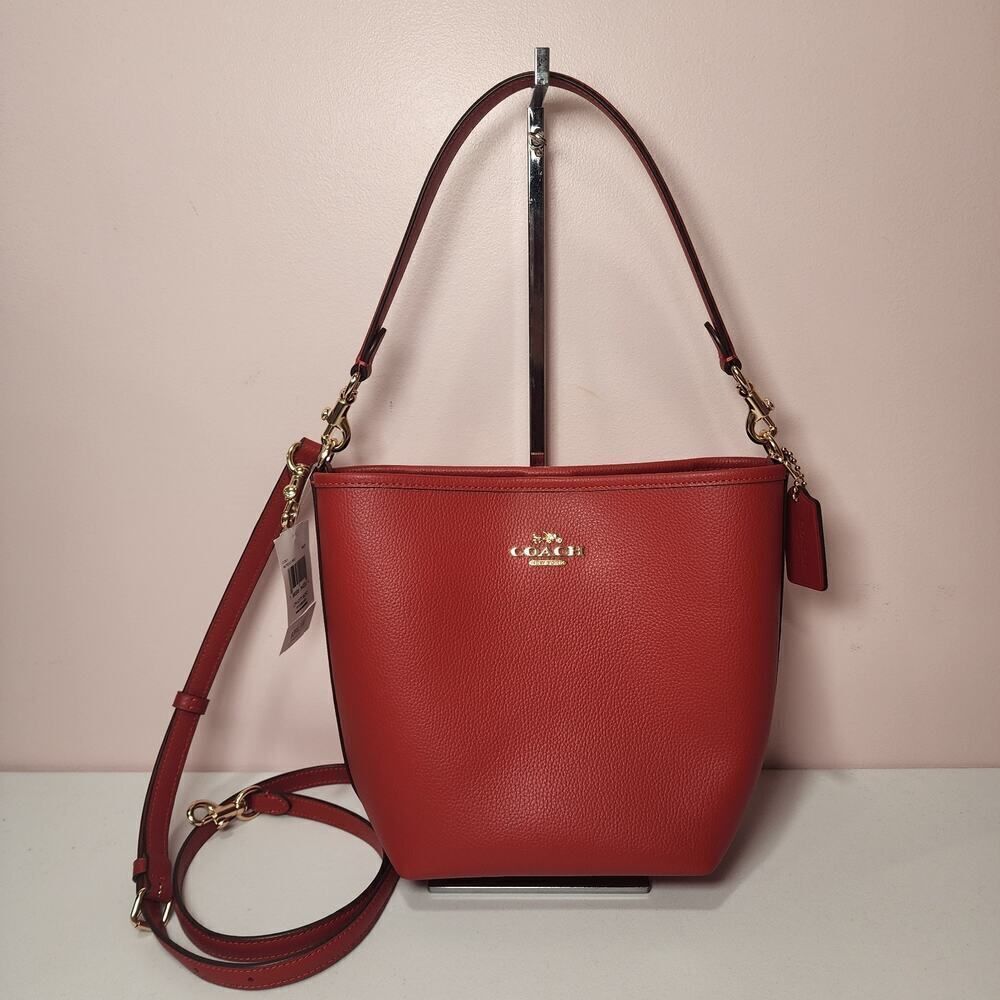 NWT COACH CT801 City Bucket Leather Bag Purse Bold Red/ Gold